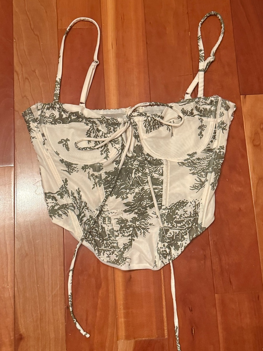 Floral Lace-Up Corset Cami in White & Olive